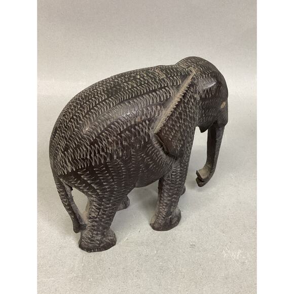 Handcarved African Elephant - 5x2.5x5” - Picture 6 of 15
